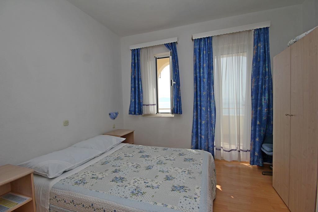 Apartments Adrion Drasnice Rum bild